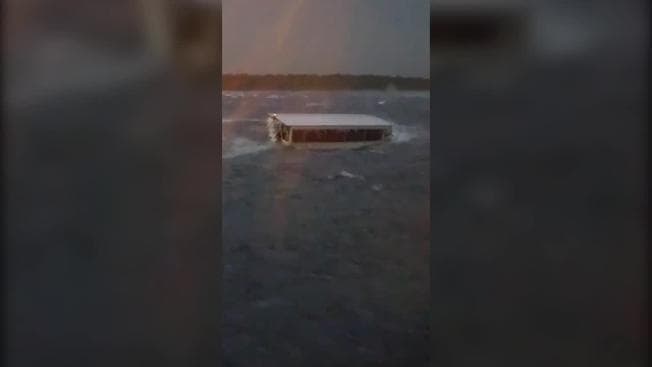 AQShda katerning halokatga uchrashi videosi paydo bo‘ldi
