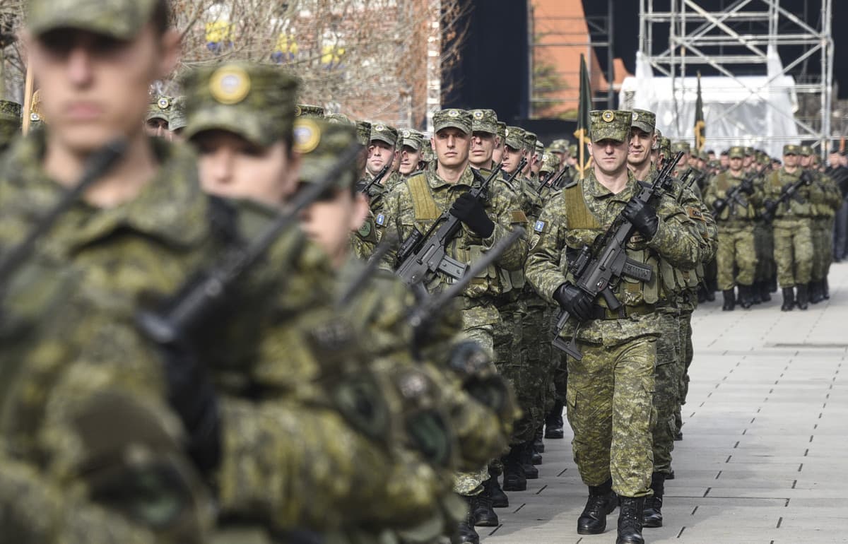 Kosovo o‘z armiyasini tashkil etadi. NATO Prishtina va Belgradni ortiqcha harakatlardan tiyilishga chaqirdi