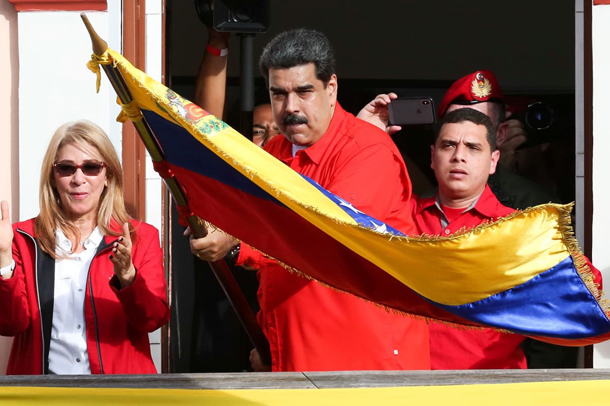 Nikolas Maduro prezident lavozimini tark etishdan bosh tortdi