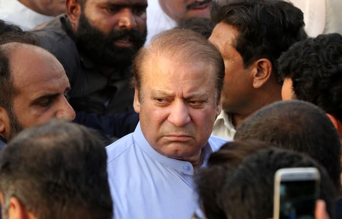 Pokiston sobiq bosh vaziri Navoz Sharif 7 yilga qamaldi