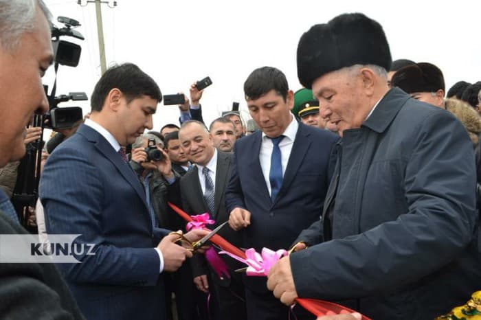 Фоторепортаж: Жиззахда Тожикистон билан чегарадаги ўтказиш пунктлари очилди