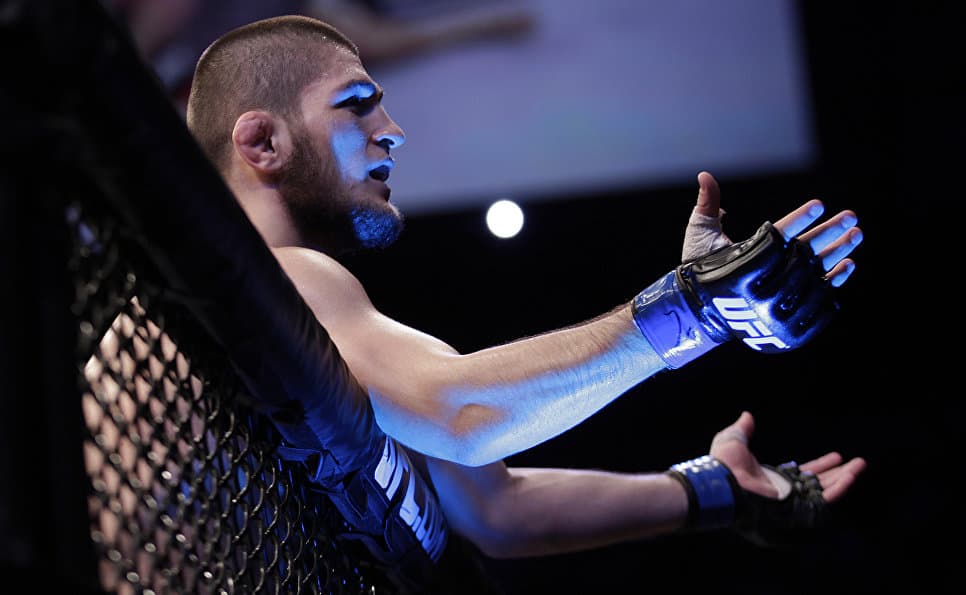 «Sizga o‘zi nima bo‘ldi?» - Nurmagomedov Makgregordan hayiqayotgan murabbiyiga murojaat bilan chiqdi