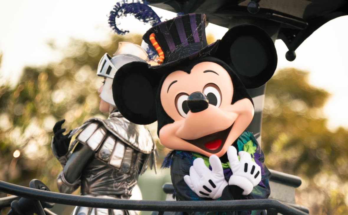 Walt Disney studiyasi moliyaviy yilni rekord daromad bilan yakunladi
