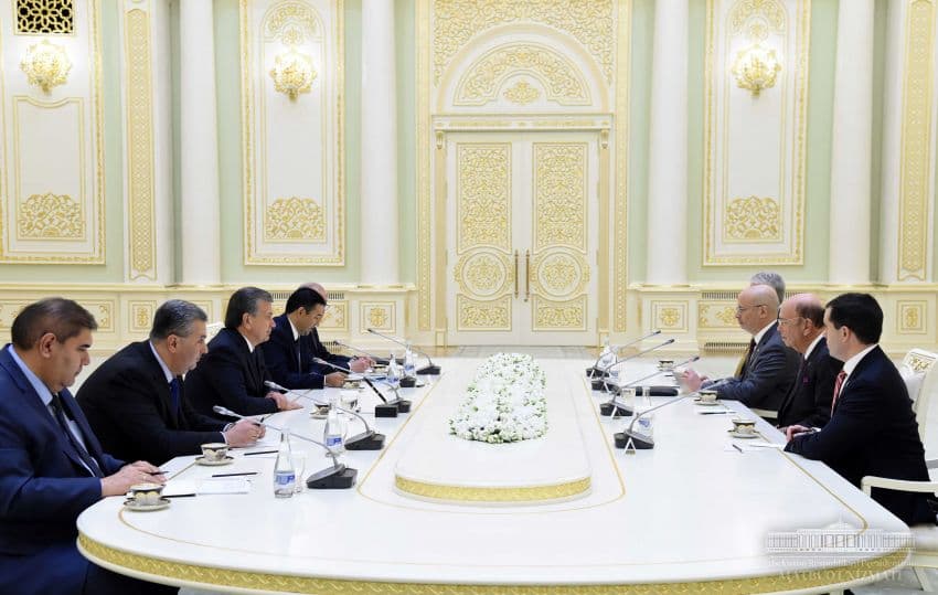 Шавкат Мирзиёев и Уилбур Росс обсудили вопросы развития торгово-экономических отношений