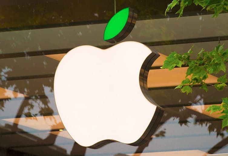 Apple butun dunyo bo‘ylab tiklanuvchi energiyaga o‘tganini ma'lum qildi