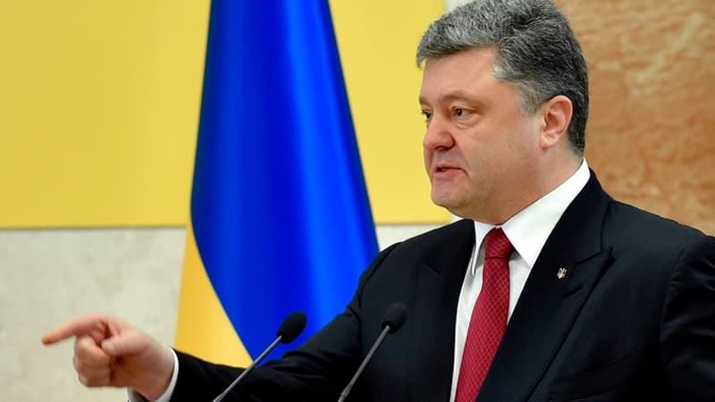Poroshenko AQShning Ukrainadagi ocharchilikni genotsid deb tan olish haqidagi qarorini qo‘llab-quvvatladi