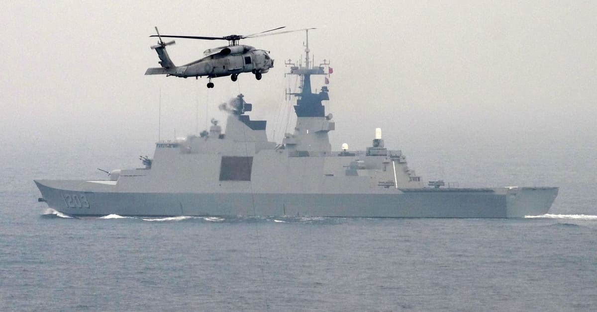 Хитой қирғоқларида АҚШ ҳарбий кемалари пайдо бўлди