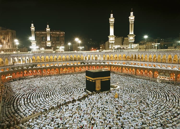 O‘zbekistonda Umra safari bo‘yicha kvotalar olib tashlandi. Yangi narxlar e'lon qilindi