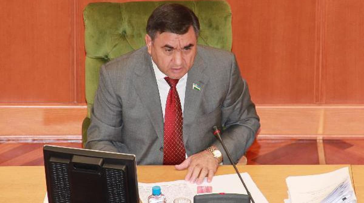 Илгизар Собиров Хоразм вилояти ҳокимлигидан кетди, унинг ўрнига янги раҳбар тайинланди