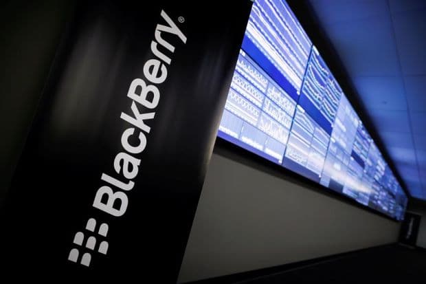 Facebook Blackberry’ni ovozli xabarlar texnologiyasini o‘g‘irlaganlikda ayblab sudga berdi