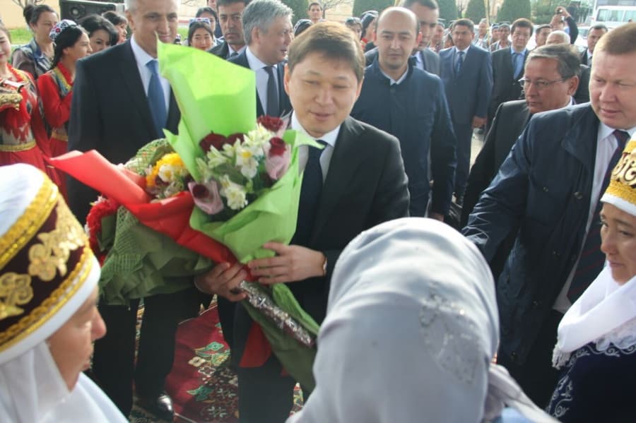Qirg‘iziston bosh vaziri O‘zbekistonga keldi