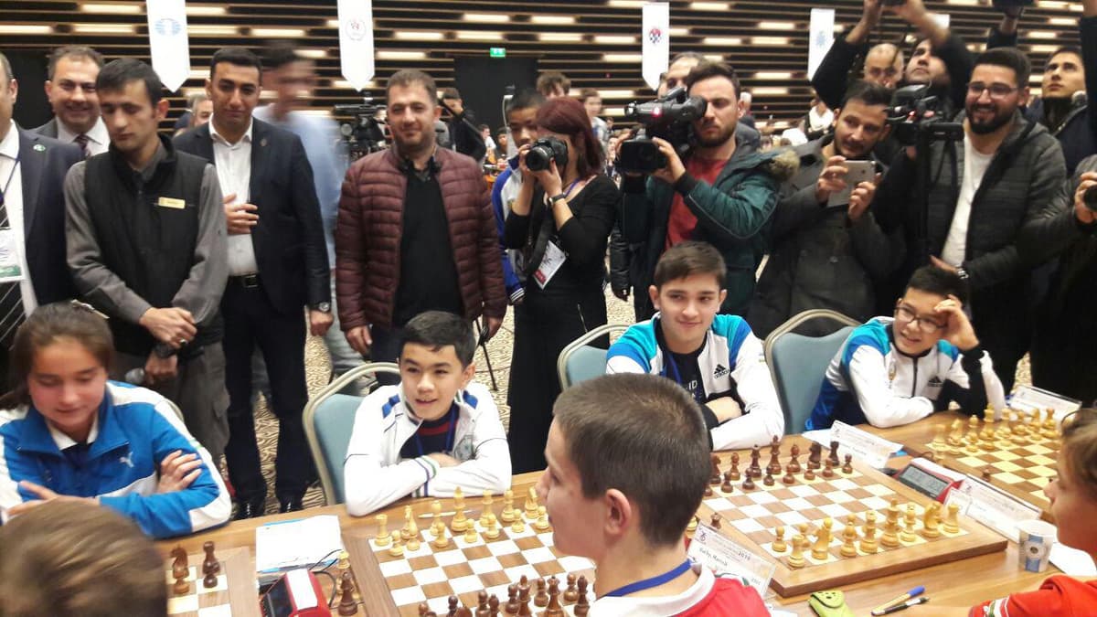 O‘smirlar o‘rtasida Butunjahon shaxmat olimpiadasi. O‘zbekiston g‘alabali seriyani davom ettirdi
