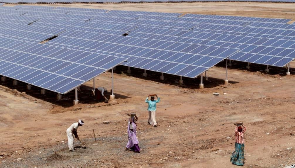 Hindistonda dunyodagi eng yirik quyosh elektr stansiyasi quriladi