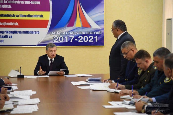 Prezident Navoiyda. Ijro intizomini kuchaytirish bo‘yicha aniq topshiriqlar berildi