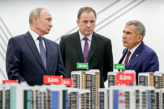 Kreml Putin va Tatariston rahbari o‘rtasidagi munosabatlarga oydinlik kiritdi