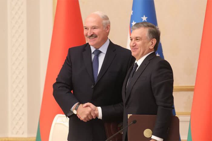 Lukashenko O‘zbekistonga Afg‘oniston bozoriga birga kirishni taklif qildi