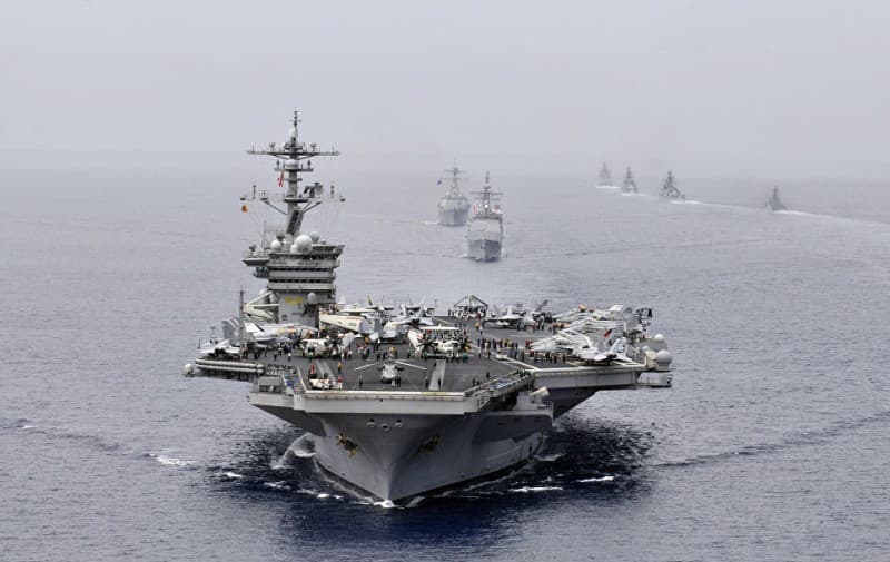 AQSh Fors ko‘rfaziga atom aviatashuvchisini jo‘natdi