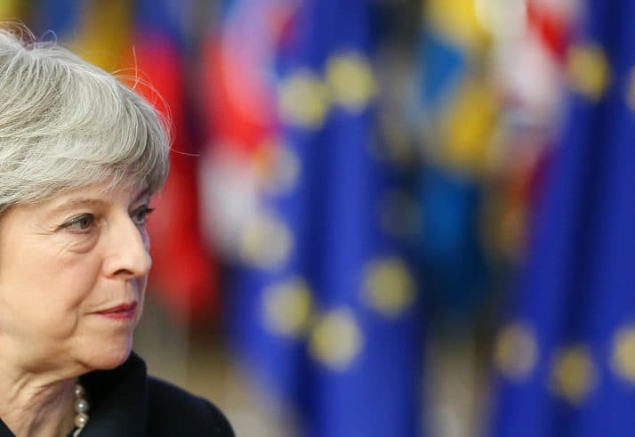 Mey Yevroittifoqdan to‘laqonli Brexit’ni kechiktirishni so‘raydi - The Times