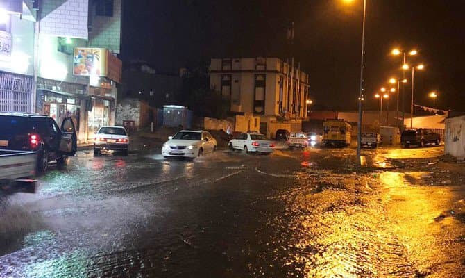 Kuchli jala oqibatida Ar-Riyod aeroportining tomi o‘pirilib tushdi