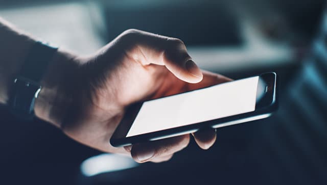 Ikki daqiqadan kamroq: smartfonlarni buzib kirishning eng tez usullaridan biri topildi