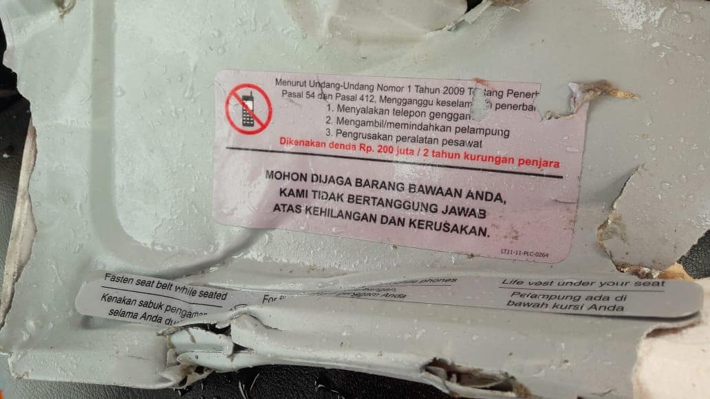 Indoneziyada halokatga uchragan Boeing’ning fyuzelyaji topildi