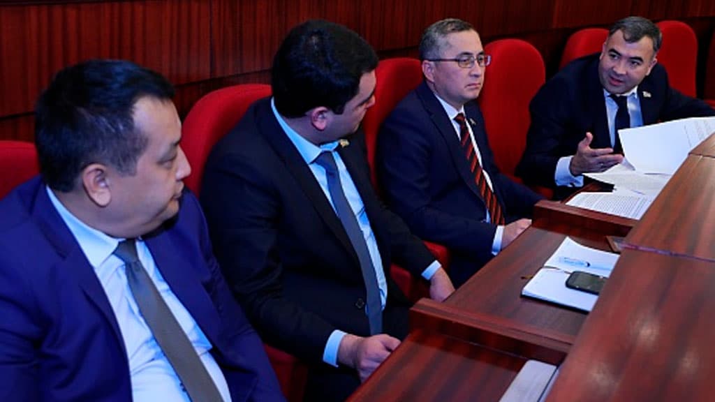 Parlamentning quyi palatasida qonun loyihasi deputatlarning e'tirozi va jiddiy tanqidiga sabab bo‘ldi