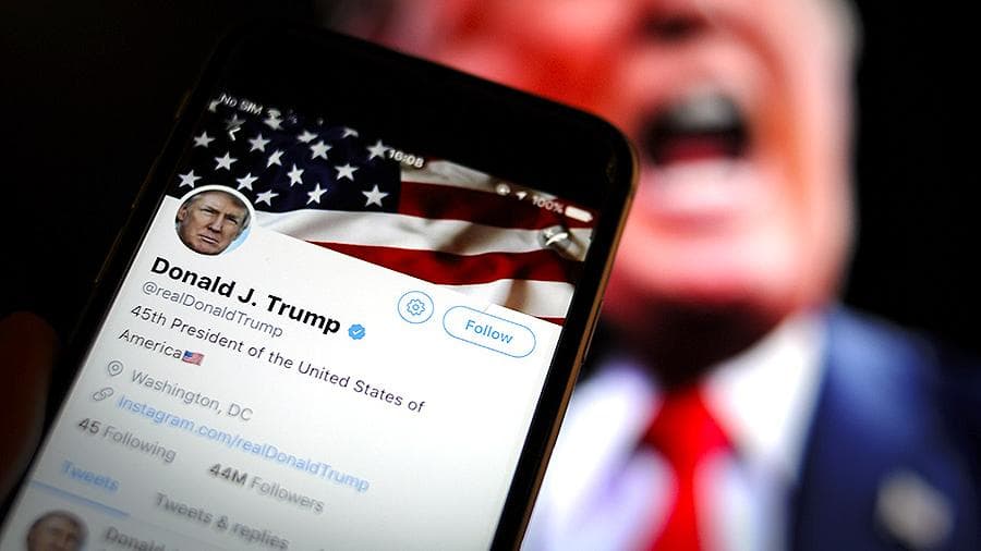 Трамп «Россия иши»га твиттер ёрдамида халақит беришга уринганликда гумонланмоқда