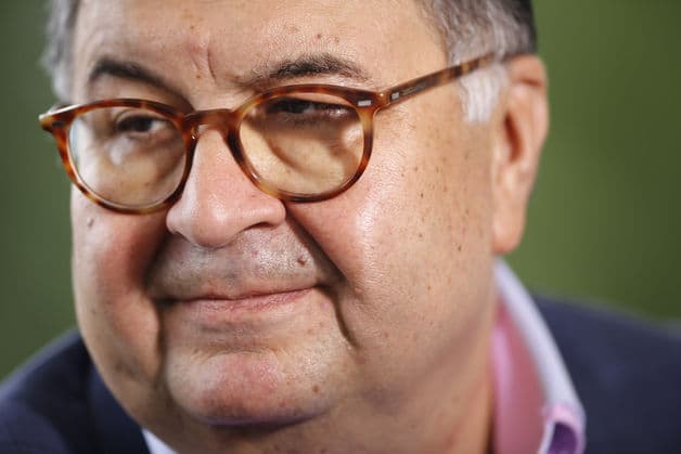 Usmonov Moskvadagi o‘zbekistonlik talabalarga qanday yordam bermoqchi ekanini aytdi