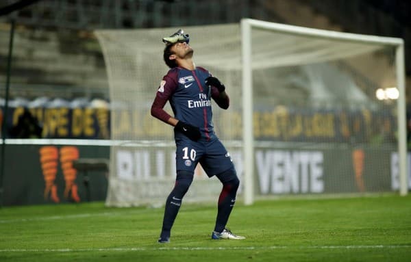 Neymar: «Dunyoning eng yaxshi futbolchisi menman, Ronaldu va Messi esa ...»