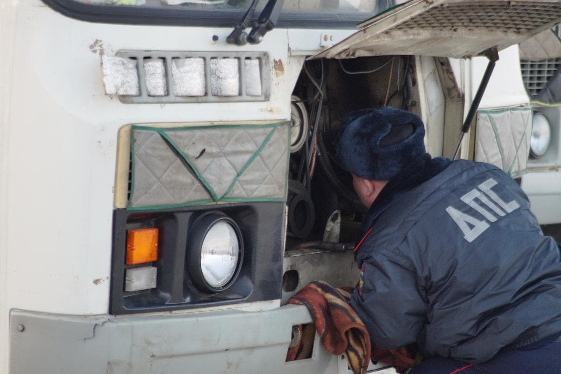 Krasnoyarsk o‘lkasida Irkutsk - O‘zbekiston yo‘nalishida yo‘lga chiqqan nosoz avtobus to‘xtatib qolindi