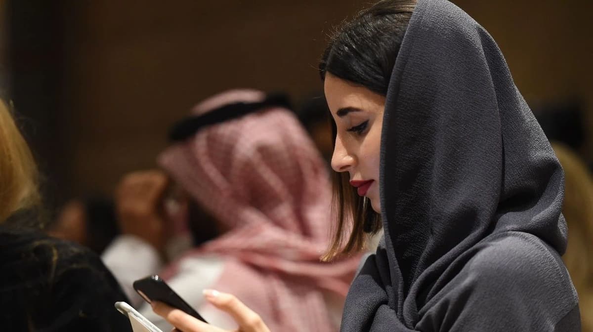 Saudiya Arabistonida uning tarixidagi ilk Ayollar modasi haftaligi boshlandi