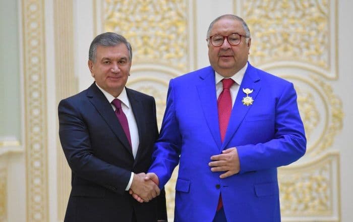Мирзиёев: Алишер Усманов отправил наличные деньги (видео)