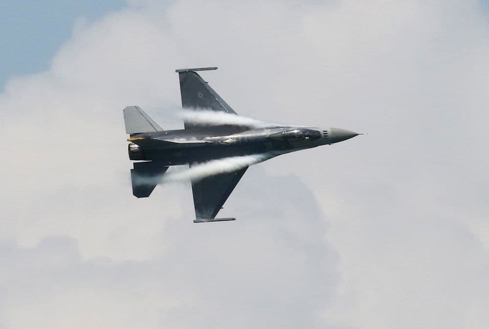 CNN: Оқ уй Тайванга ўнлаб F-16 самолётлари етказиб беришни норасмий тарзда маъқуллади