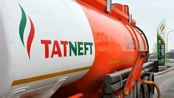 «Татнефть» впервые в Узбекистане начала продавать бензин Аи-100