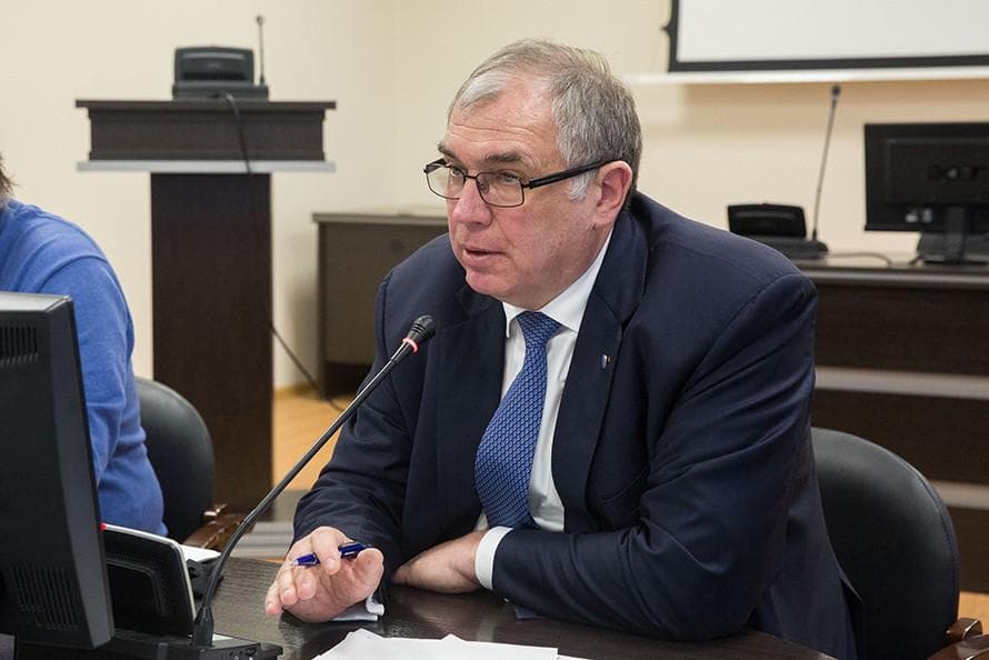 Atom energiyasi agentligi vakili «Chernobil» serialini tanqid qildi va yadroviy energetikaga qarshi chiqishlar ortida kim turganini aytdi