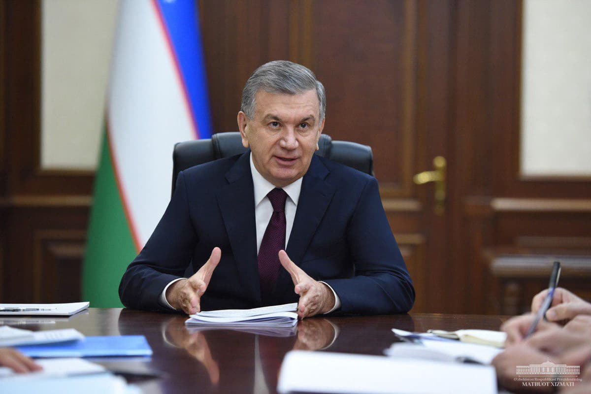 Shavkat Mirziyoyev navbatdagi yig‘ilish o‘tkazdi. Foydalanishdan chiqqan yerlar DXSh asosida o‘zlashtirilishi mumkin