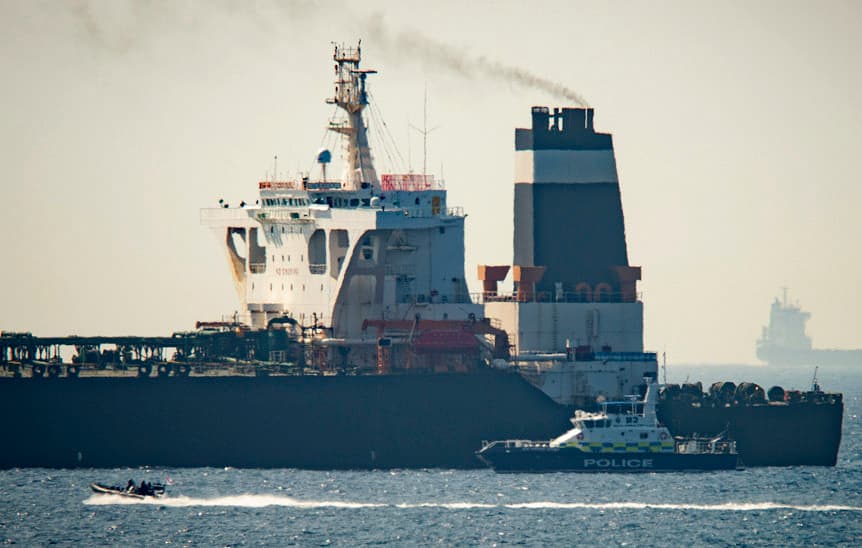 AQSh so‘roviga muvofiq Gibraltar sohilida Suriyaga ketayotgan tanker ushlandi