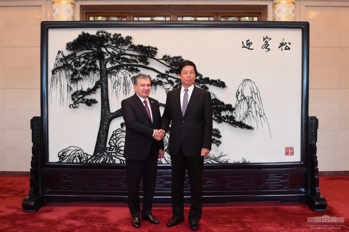 Chinese Parliament Head compares Shavkat Mirziyoyev with Deng Xiaoping