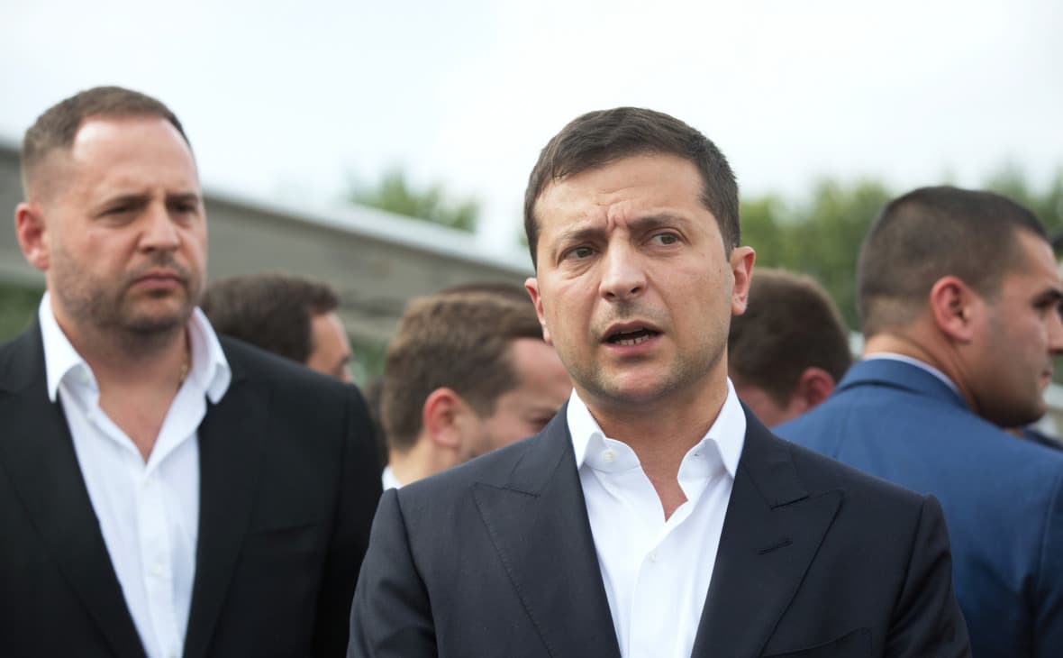 Zelenskiy mamlakatni mustahkamlash to‘g‘risida farmon chiqardi