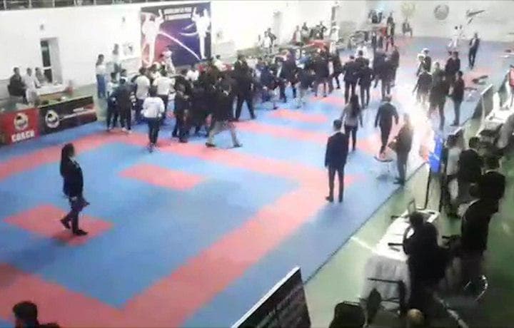 В Узбекистане во время турнира по каратэ произошла массовая драка