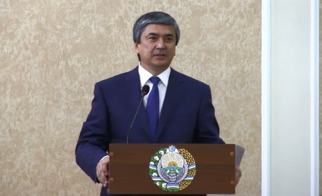 Yangi davlat qo‘mitasiga rais tasdiqlandi