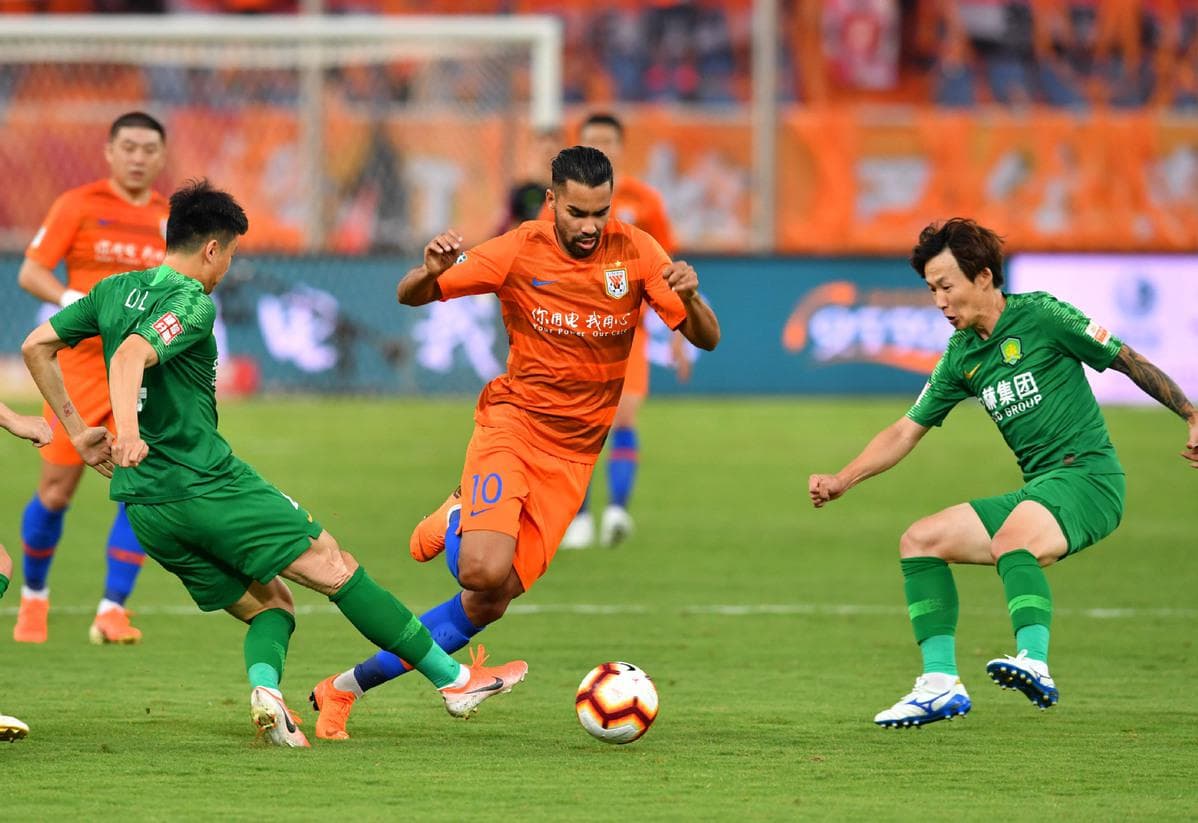 Xitoy 9 nafar futbolchini mahalliylashtirib, jahon chempionatiga chiqmoqchi