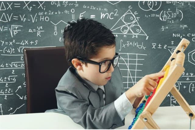 Bolaning matematik muvaffaqiyatlari uning ona tiliga qanchalik bog‘liq?