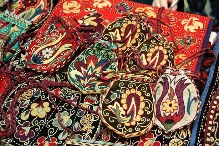 AQShda o‘zbekistonlik hunarmand ayolning savdo uyi tashkil etildi