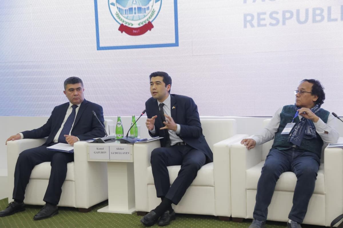 O‘zbeklarda pedagogika va tibbiyot yo‘nalishida o‘qigan qizlar yaxshi kelin bo‘ladi degan tasavvur bor – Yoshlar ittifoqi raisi