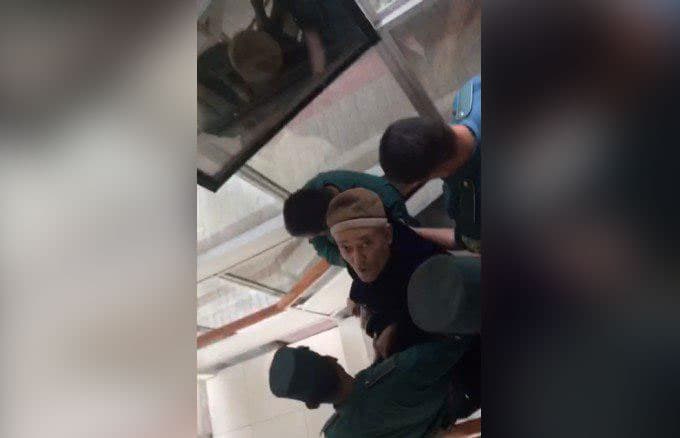 В Генпрокуратуре рассказали, почему в Бухаре мужчина объявил голодовку