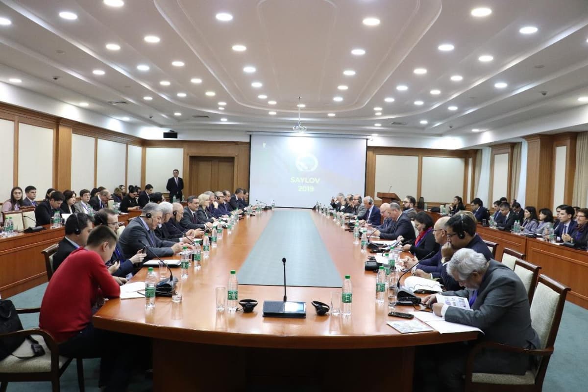 Toshkentda O‘zbekistonning ichki va tashqi siyosatidagi ustuvor yo‘nalishlar muhokama qilindi