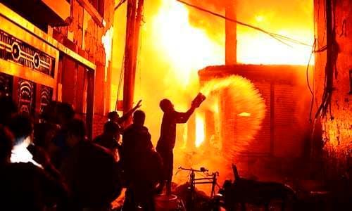 Bangladeshda fabrikadagi yong‘in 10 kishining hayotiga zomin bo‘ldi