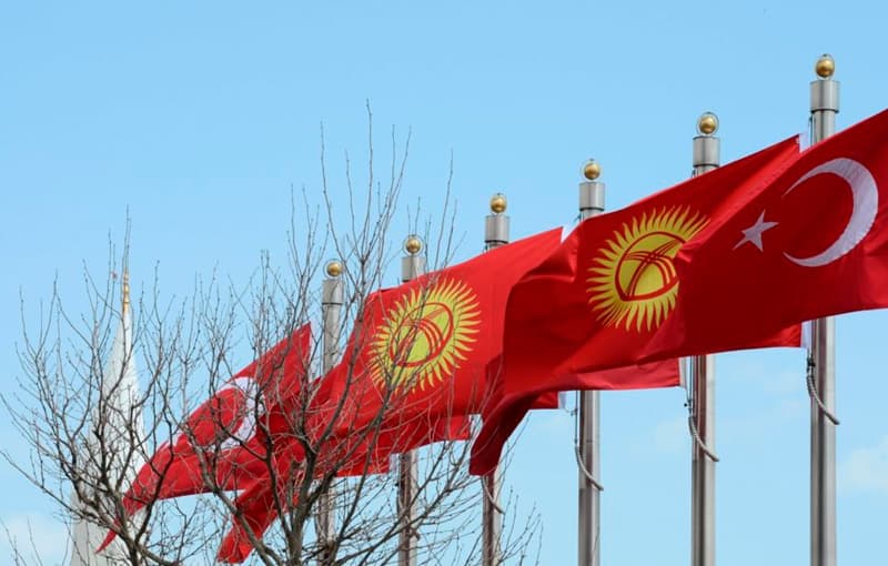 Qirg‘iziston va Turkiya o‘rtasidagi munosabatlar keskinlashmoqda. Bishkek Turkiya elchisidan mamlakat ichki ishlariga aralashmaslikni so‘radi