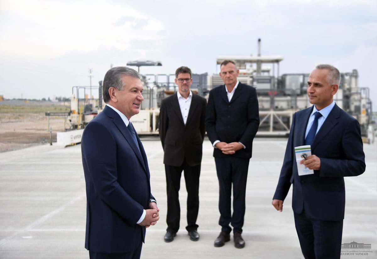 Prezident yangi aeroport qurilishini ko‘rdi
